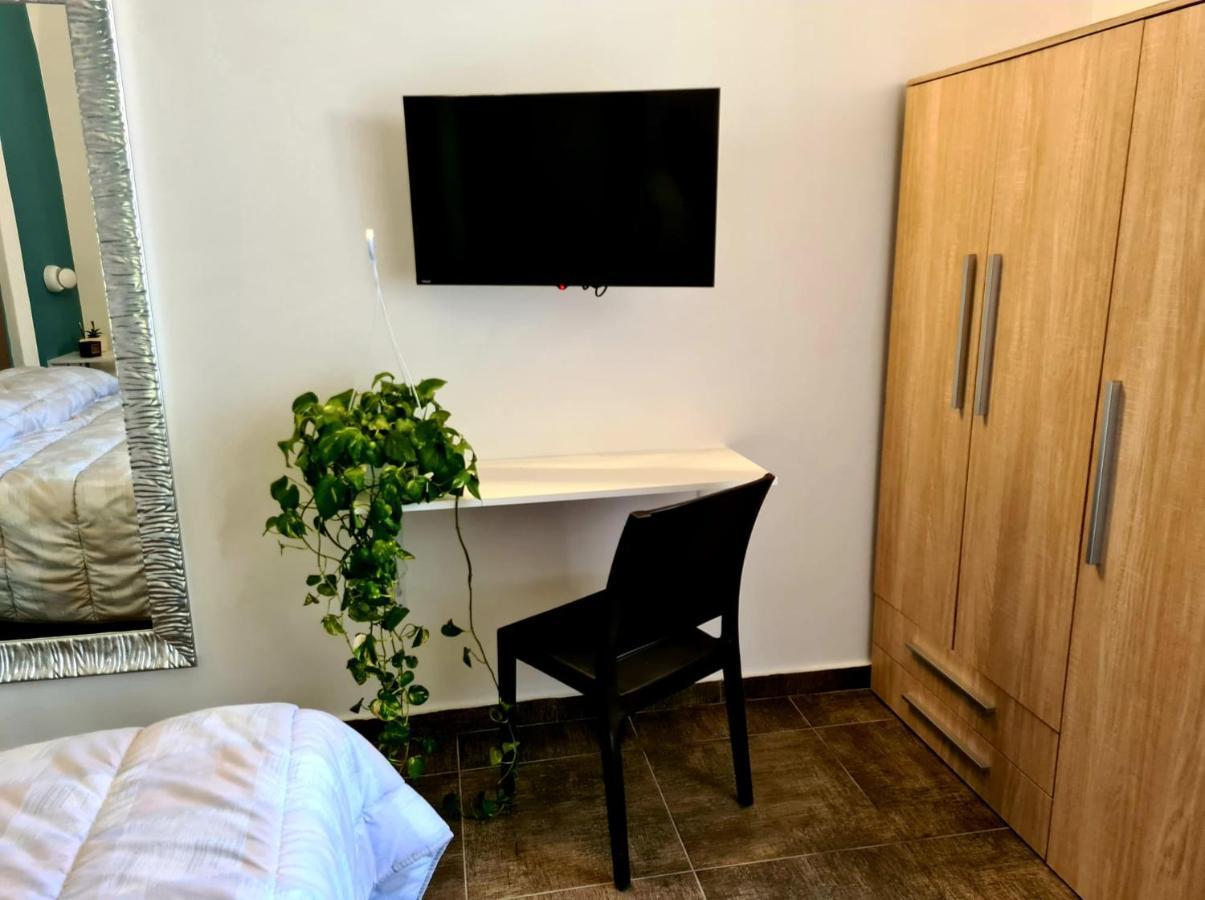 Al Primo Piano Bed And Breakfast ฟอจเจีย ภายนอก รูปภาพ