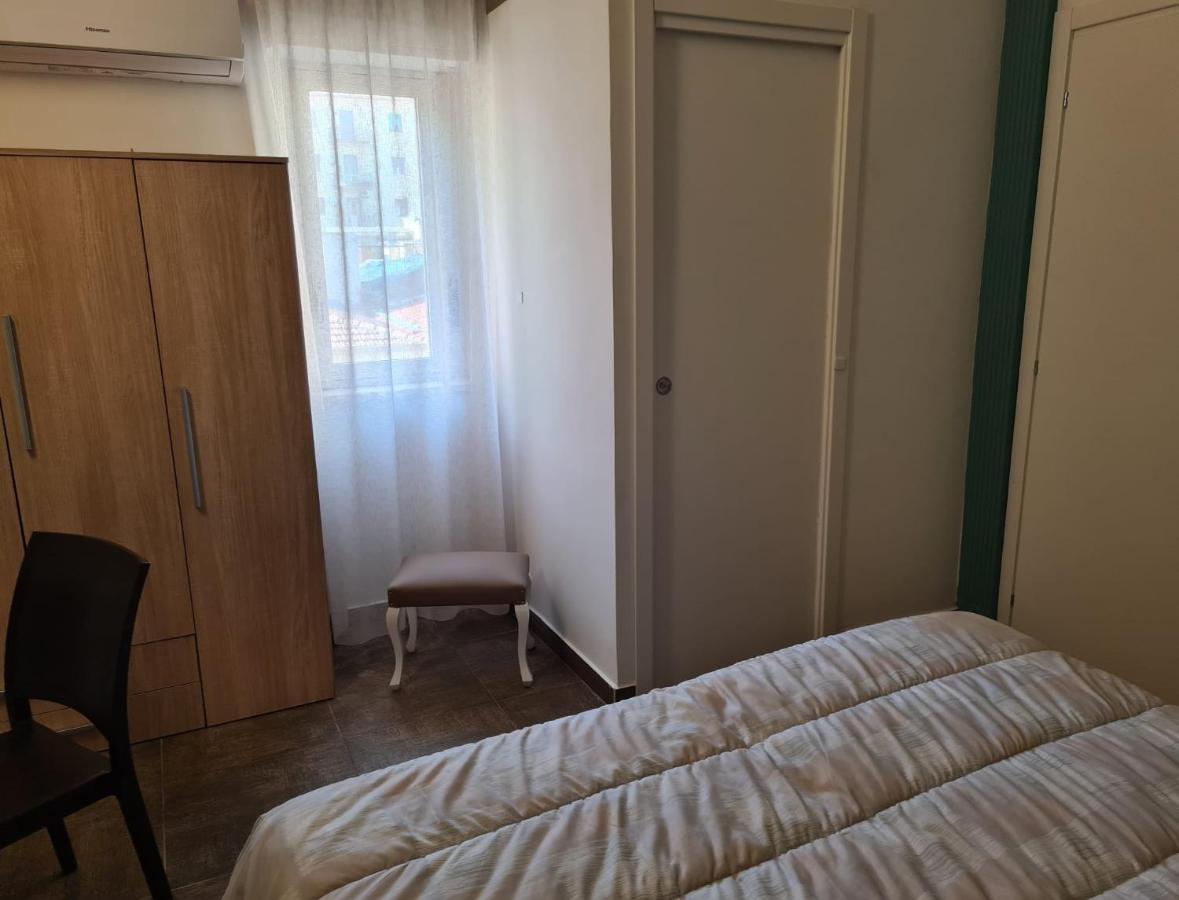 Al Primo Piano Bed And Breakfast ฟอจเจีย ภายนอก รูปภาพ